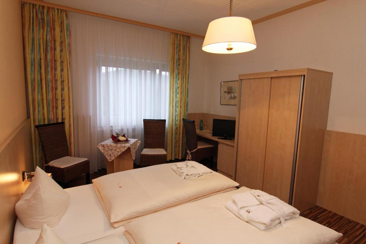Hotel Lahnblick バート・ラースフェ エクステリア 写真